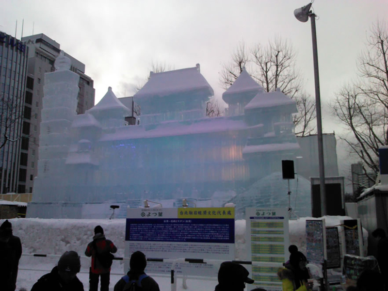 台湾から出展された雪像