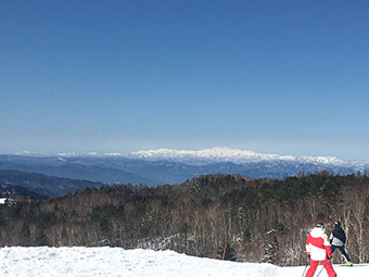飛騨高山スキー場(リフト降り場からの風景1)