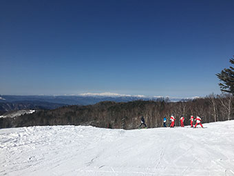飛騨高山スキー場(リフト降り場からの風景2)
